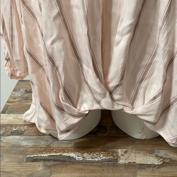 Long Sleeved - Picture 2 of 5